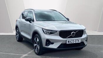 Volvo XC40 2.0 B4P Ultimate Dark 5dr Auto Petrol Estate